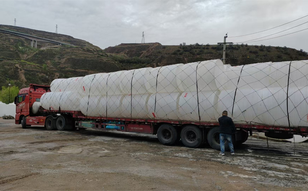 镇原PE吨桶交付中